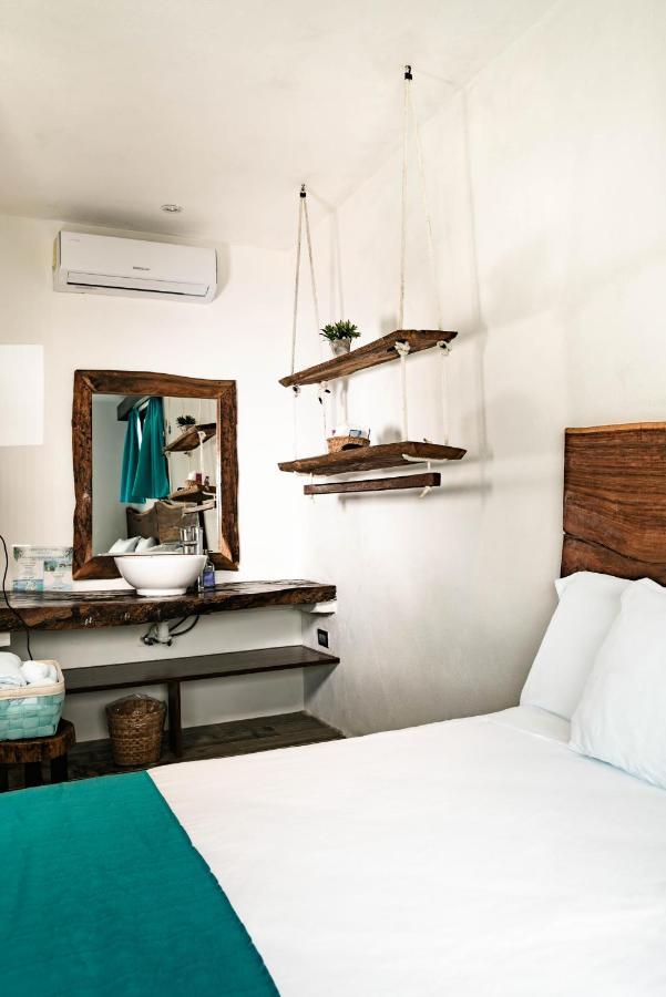 Hotel Y Beach Club Casa Mia Xulha -Bacalar Xul-Ha 外观 照片