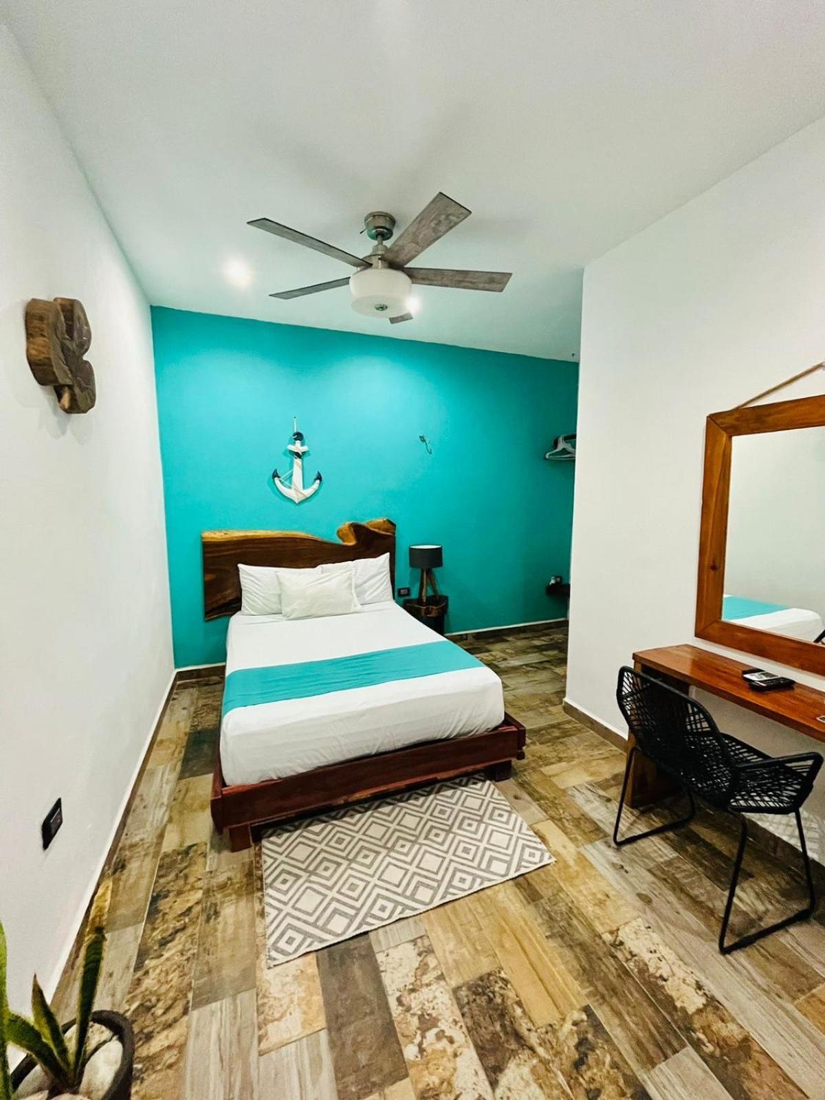 Hotel Y Beach Club Casa Mia Xulha -Bacalar Xul-Ha 外观 照片